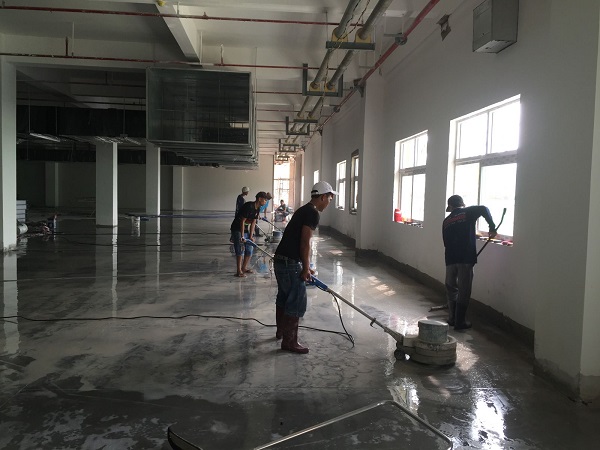 Thi công đánh bóng sàn bê tông cho công ty Nam Hải 