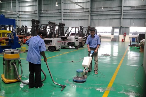 Có nên thuê dịch vụ vệ sinh nhà,  doanh nghiệp tại Hà Nội? 