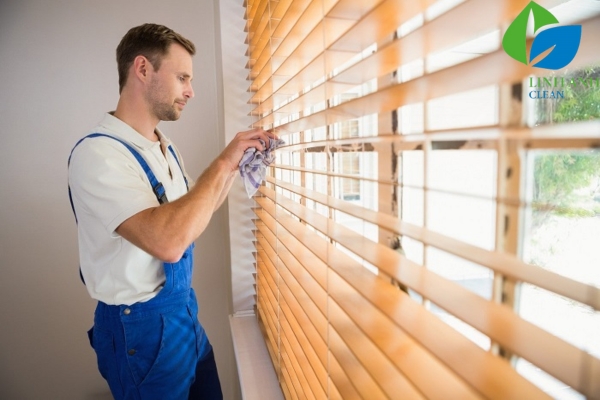 Cách làm sạch rèm cửa giúp căn phòng sáng đẹp hơn: Bí quyết vệ sinh rèm tại nhà cho mọi chất liệu 