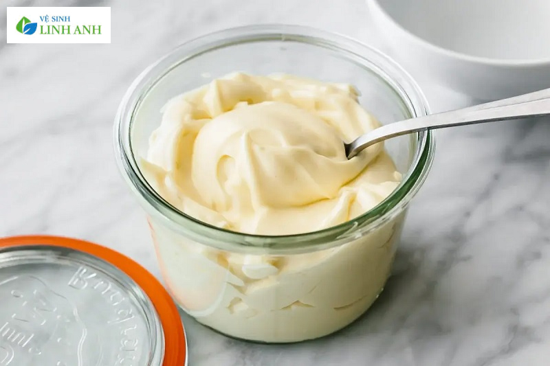 Mayonnaise hoặc bơ đậu phộng