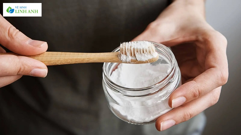 baking soda và dầu
