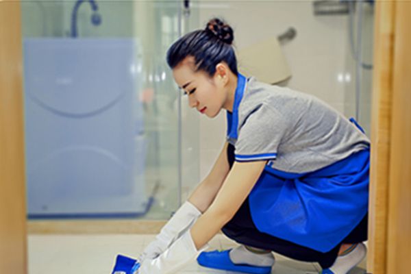 dịch vụ vệ sinh nhà chung cư