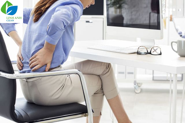 Bị ngứa và kích ứng da khi sử dụng ghế văn phòng không vệ sinh