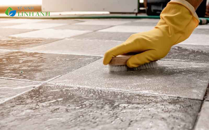 Cách tẩy vết rỉ sét trên nền gạch tại nhà