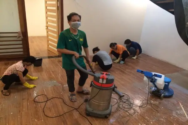 Dịch vụ dọn sàn công ty trước và sau khi thi công của Linh Anh Clean tại Hà Nội