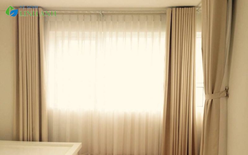 Hướng dẫn chi tiết 3+ cách giặt rèm cửa tại nhà