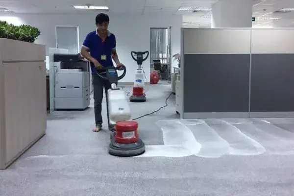 Giặt thảm văn phòng: yếu tố quan trọng để giữ môi trường làm việc sạch sẽ