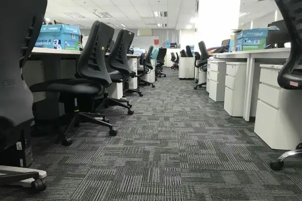 Giặt thảm văn phòng: yếu tố quan trọng để giữ môi trường làm việc sạch sẽ