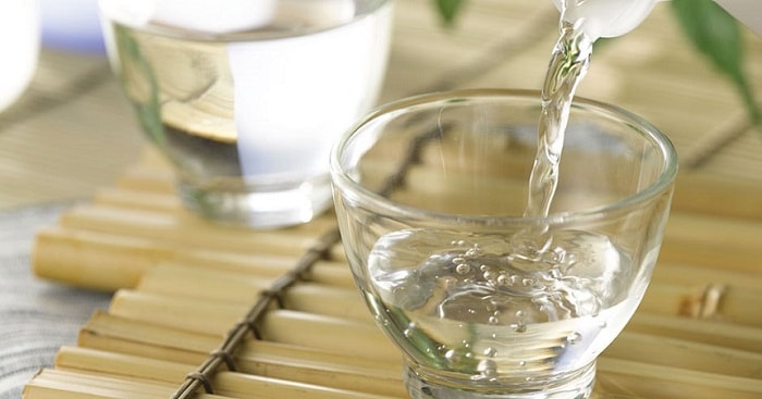 linhanh-ve-sinh-sofa-da-02-min1