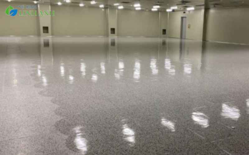 5 lợi ích quan trọng khi phủ bóng sàn nhựa vinyl