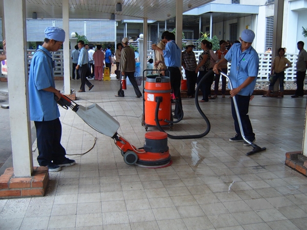 Sự cần thiết của dịch vụ đánh bóng sàn
