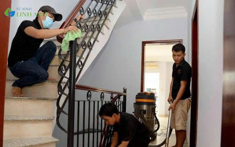 5 Bước vệ sinh cầu thang hiệu quả tại nhà