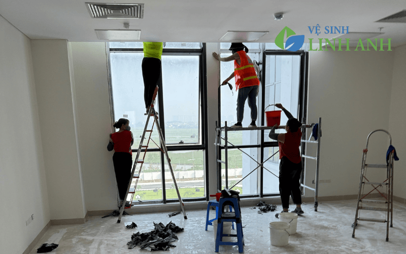 Giới thiệu dịch vụ vệ sinh công nghiệp Linh Anh Clean