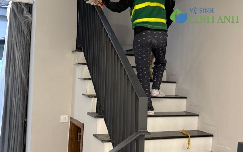 Hình ảnh vệ sinh công nghiệp thực tế tại Hà Nội