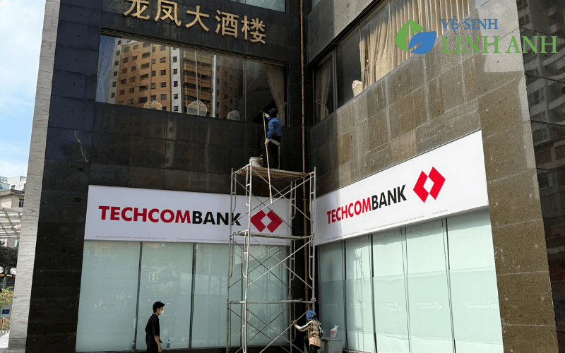 Dịch vụ vệ sinh văn phòng tại Hà Nội