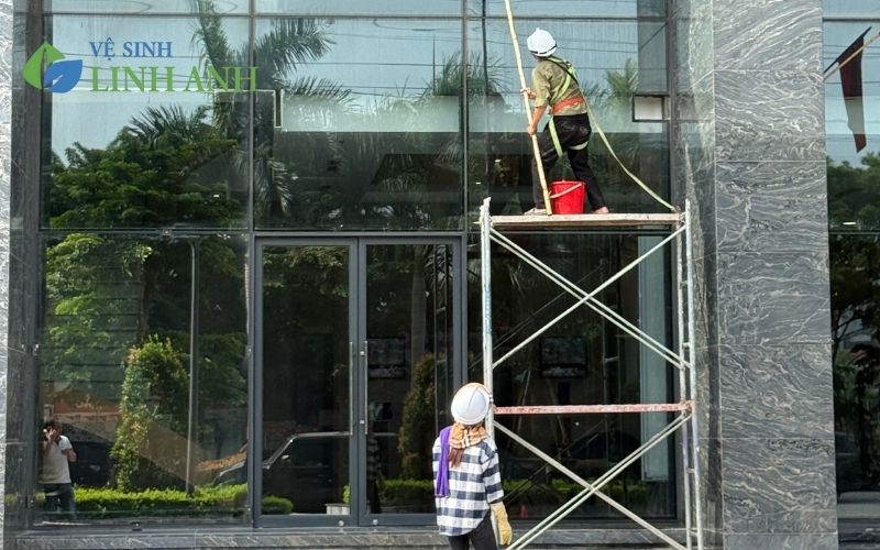 An toàn vệ sinh công nghiệp được đảm bảo tại Linh Anh Clean