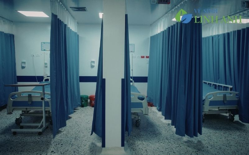 Vệ sinh bệnh viện tại Hà Nội định kỳ