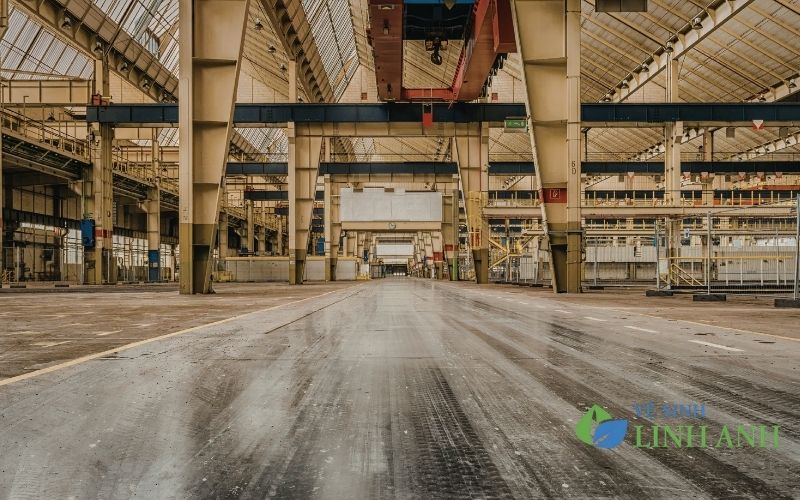 Quy trình tiêu chuẩn vệ sinh nhà xưởng đúng kỹ thuật từ A đến Z 7 Quy trình vệ sinh nhà xưởng đúng tiêu chuẩn kỹ thuật Linh Anh Clean