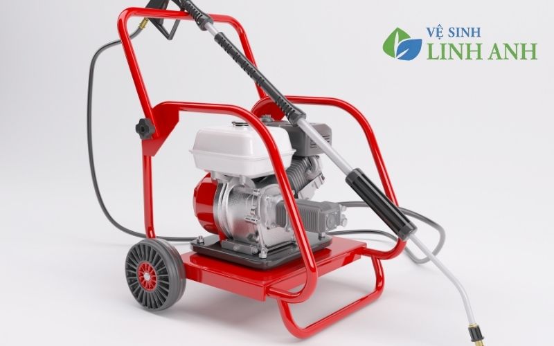 Máy xịt rửa công nghiệp là gì? Cấu tạo và ứng dụng thực tế 9 Máy xịt rửa công nghiệp - Cấu tạo và ứng dụng thực tế
